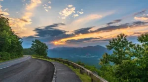 how far is richmond va to charlottesville va